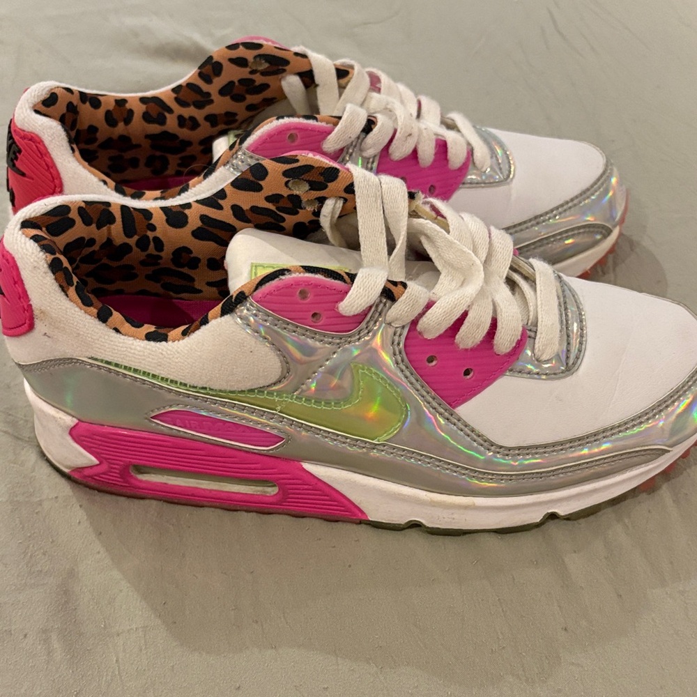 Nike White and Pink Sneakers with Leopard Accents